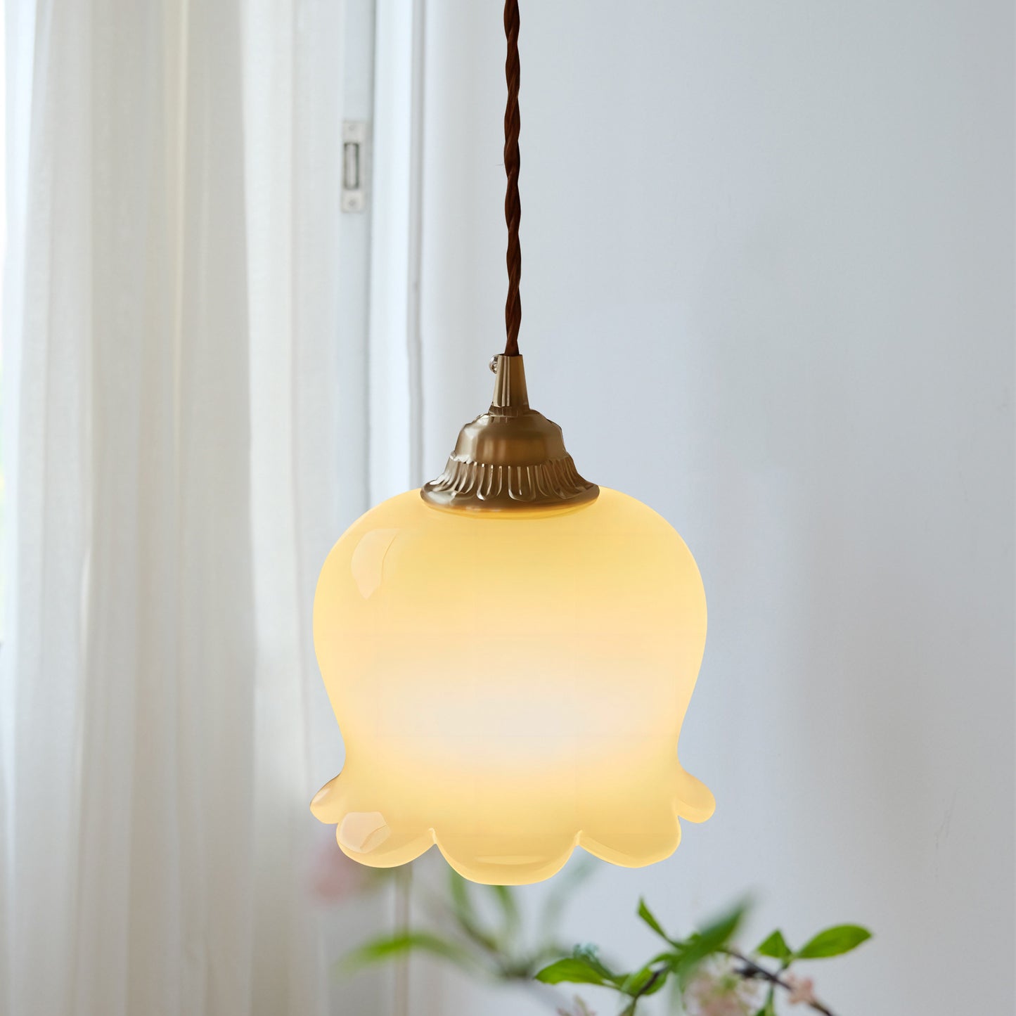 Lily of the Valley Pendant Lamp