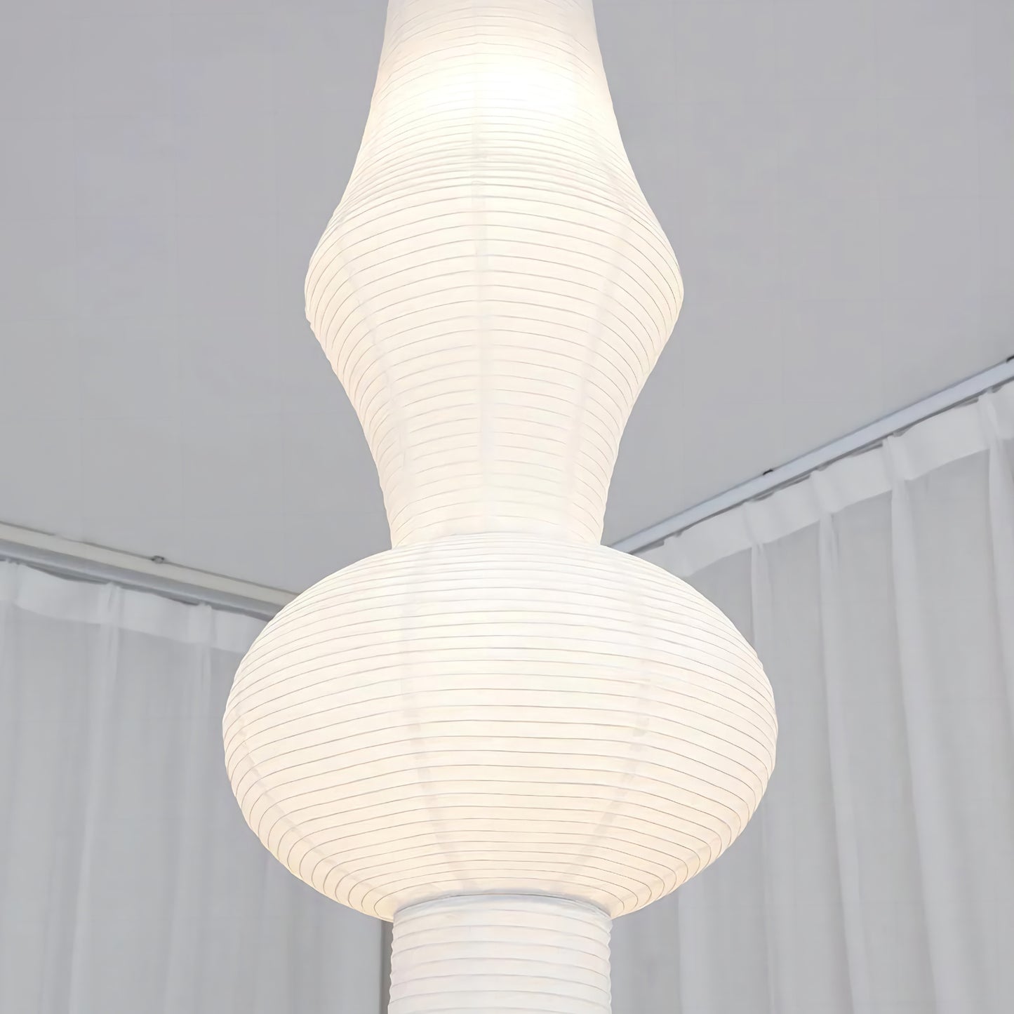 Akari E Pendant Light