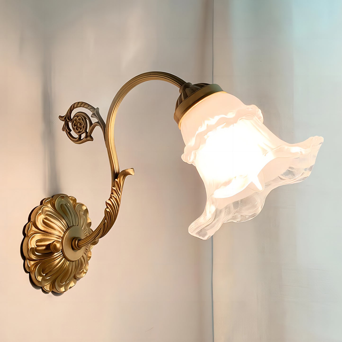 Flower Wall Lamp - Morning Glory