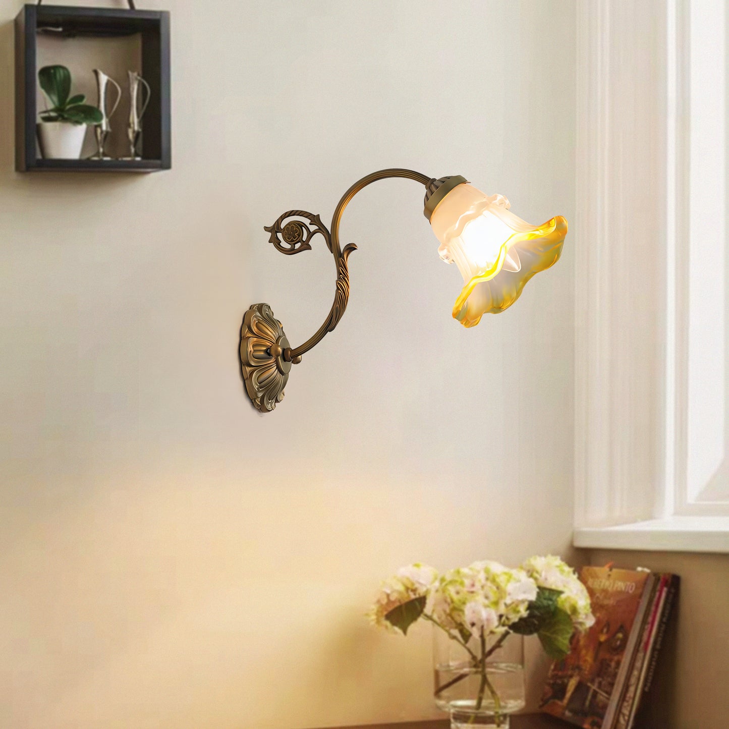 Flower Wall Lamp - Morning Glory