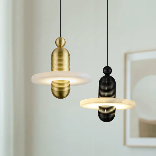 Median Pendant Light