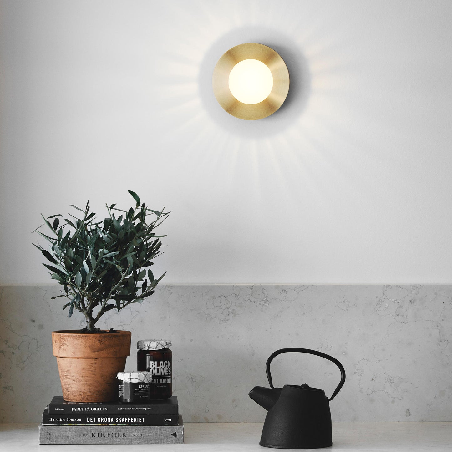 Orb Wall Lamp