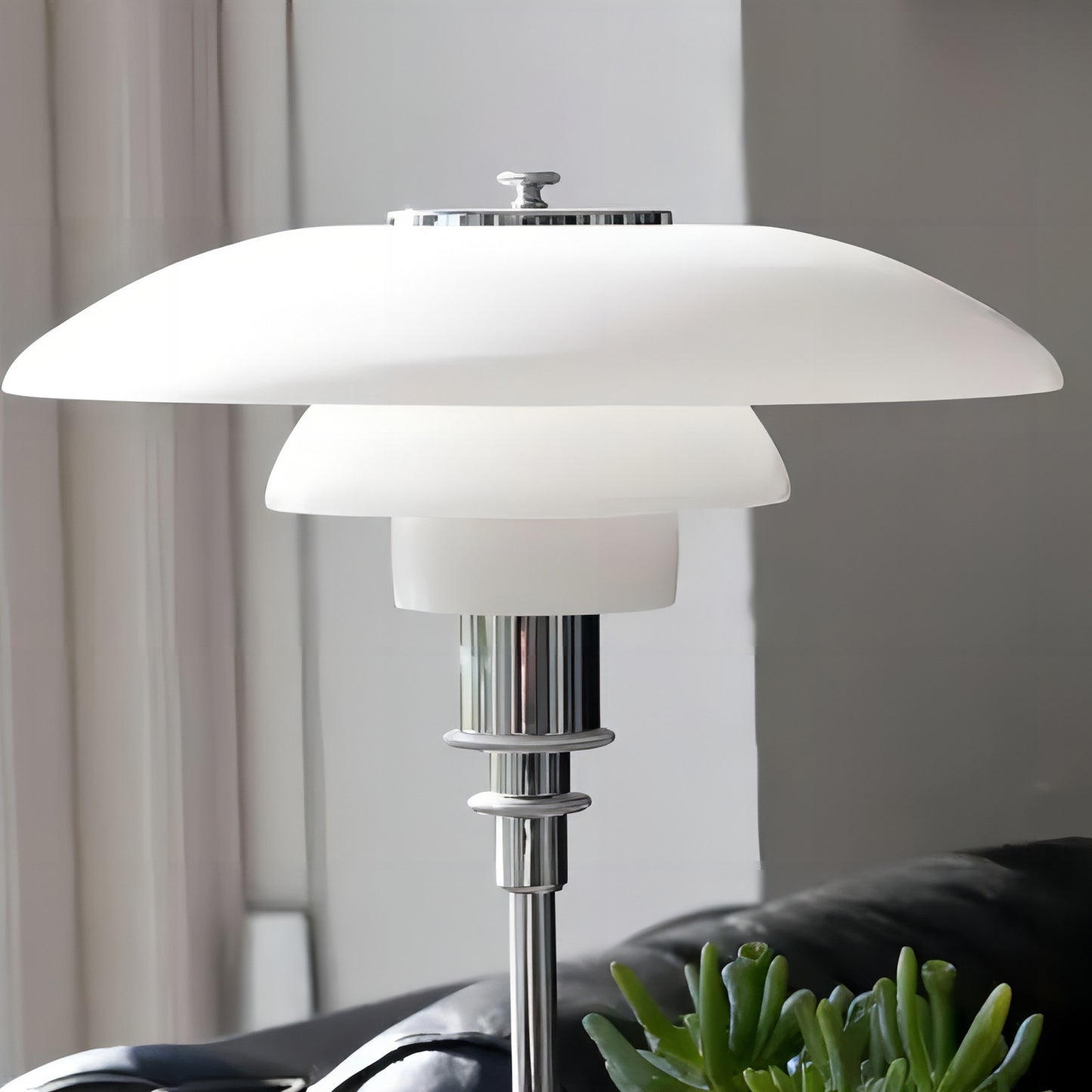 PH3 Table Lamp